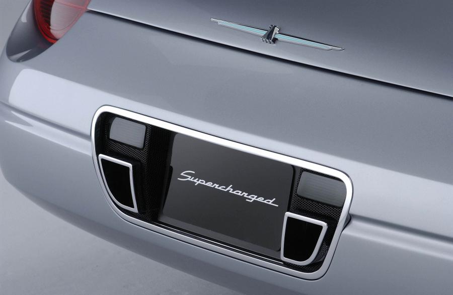  Ford Thunderbird Supercharged Concept 2003 года  (фото 9 из 28)